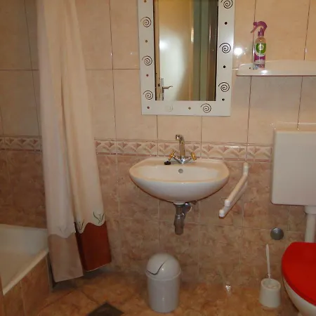 Sestrice * Primošten